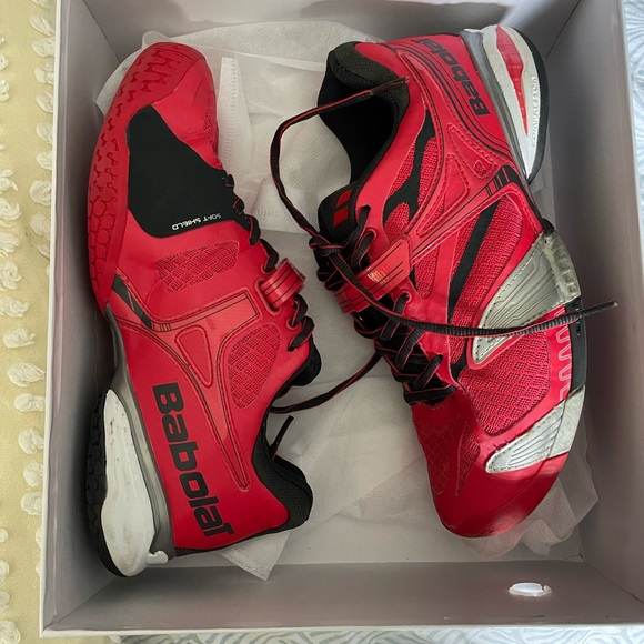 Babolat ladies size 7.5 - Picture 2 of 2
